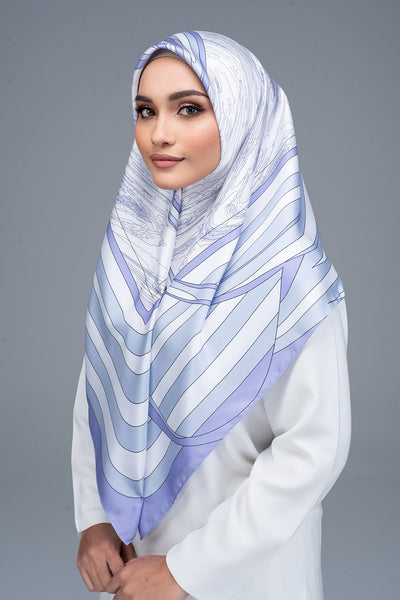 RR Contour Scarf in Lilac
