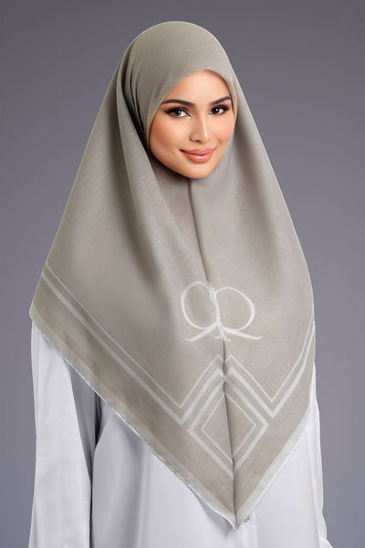 RR Timeless Cotton Scarf in Beige