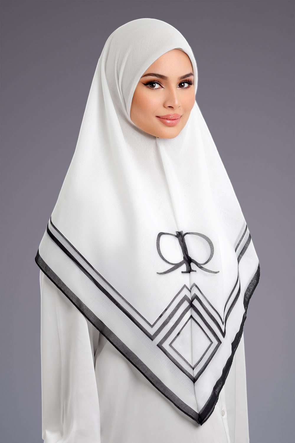 RR Timeless Cotton Scarf in White